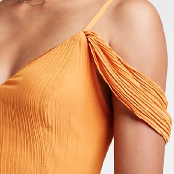 Express Orange Off Shoulder Crinkle Pleat Midi Dress Large - Picture 3 of 10